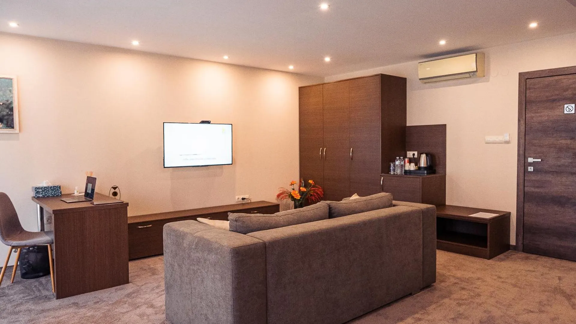 Cityscape Luxury Suites Plovdiv